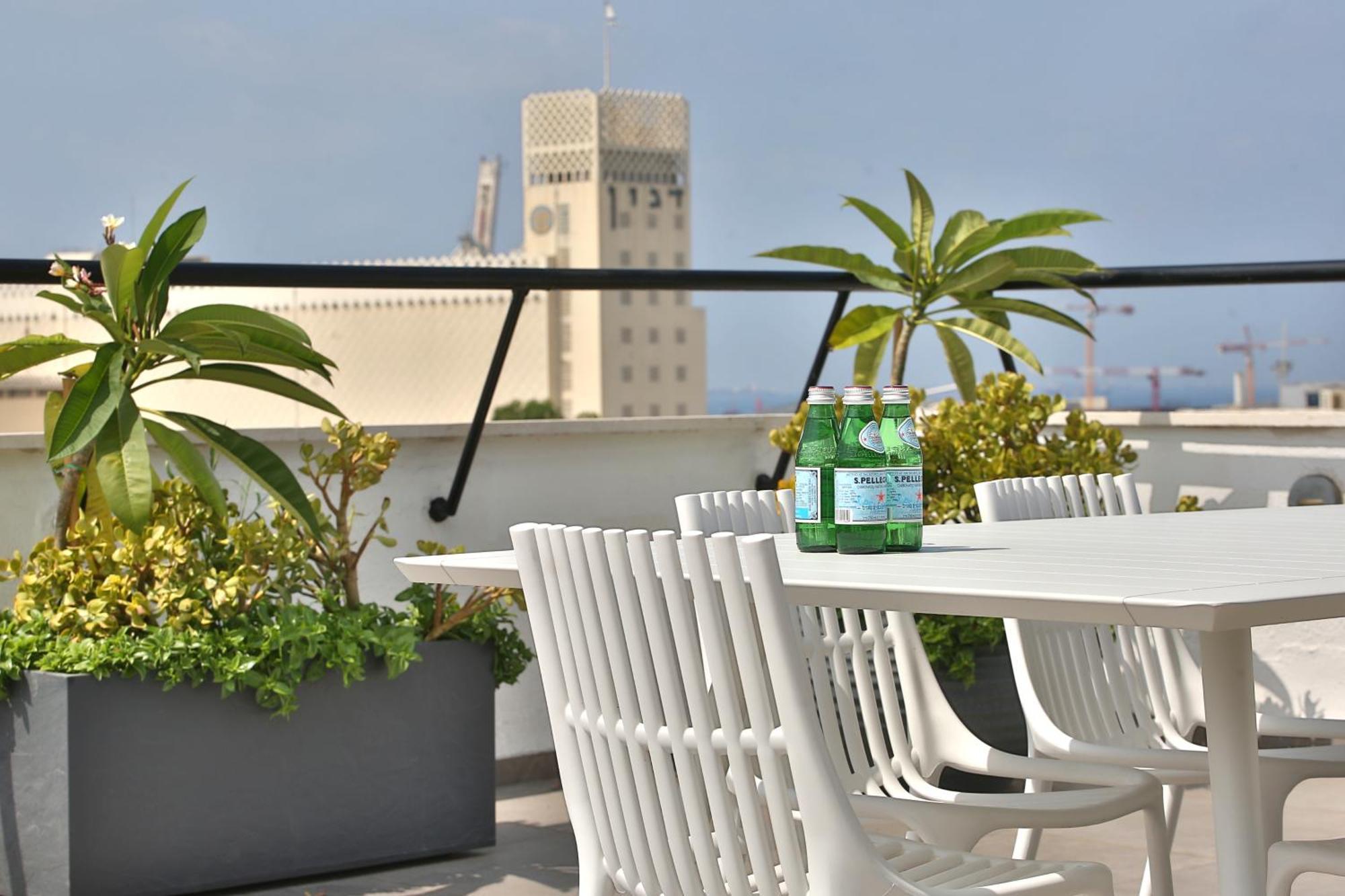 Rooftop 42 - Penthouse Apartment